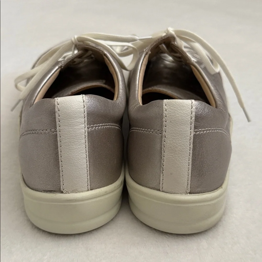 Finn Comfort | Charlotte Perforated Leather Sneaker Silver/White (EU 41/US 10) - Picture 8 of 15